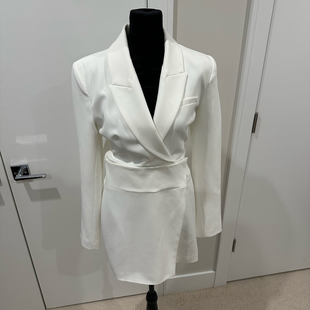 Zara White Blazer Dress | Size M